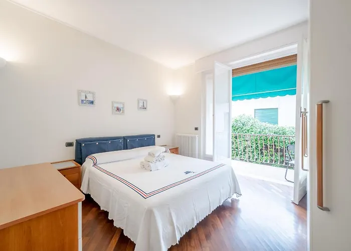 Guesthost - Santa Margherita Balcony